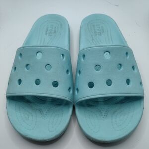 Crocs Classic Slide Iconic Comfort Sandals Men’s 6 Women’s Size 8 Aqua B3